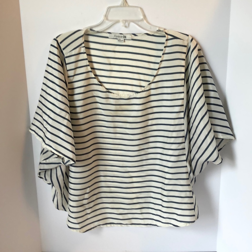 Forever 21 Sheer Cover up top Womens Large